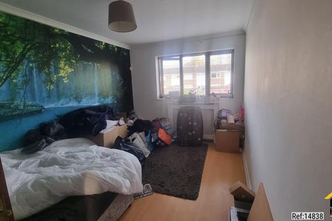 131 Gatley Avenue, Epsom, KT19 9NJ