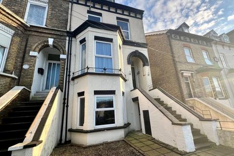 2 bedroom flat to rent, Folkestone Road, Dover, Kent, CT17