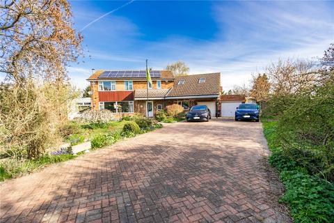 47 Healing Road, Stallingborough, Grimsby, DN41 8AD