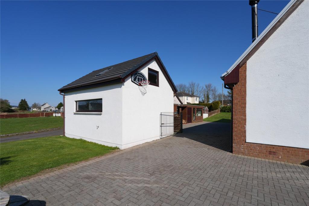 Outbuilding/Stable