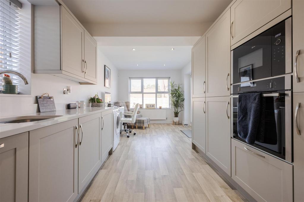 Kitchen Diner