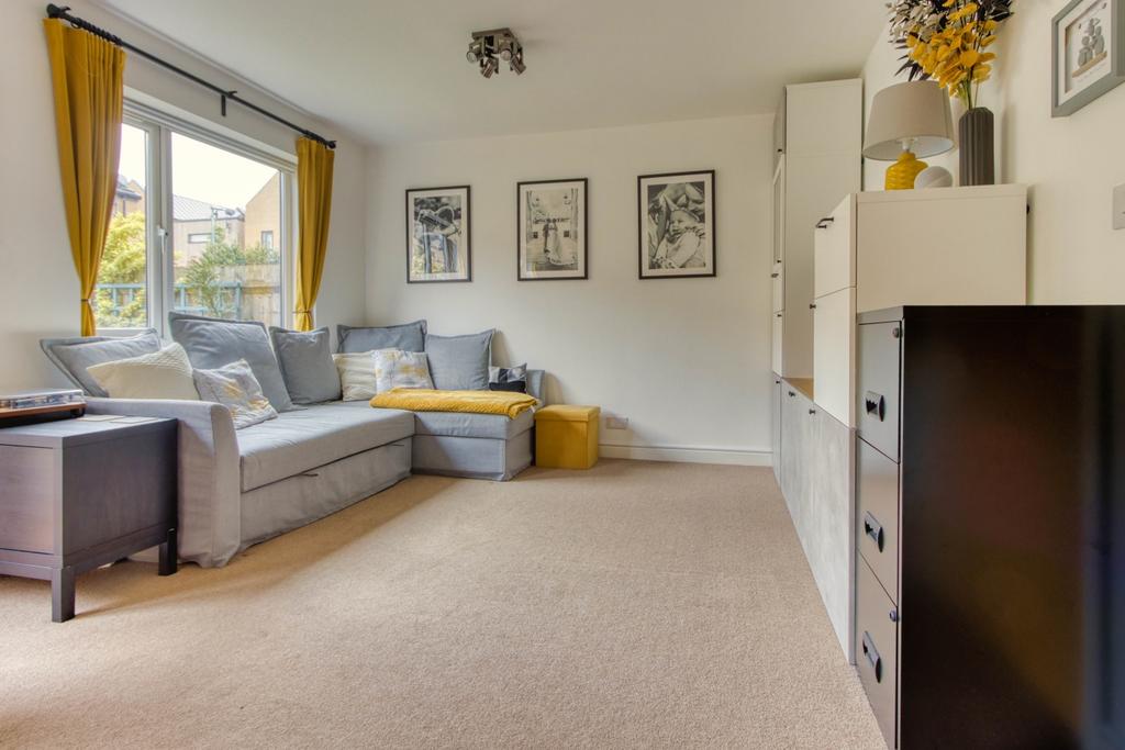 Ewemove Taunton - Firepool View (18)