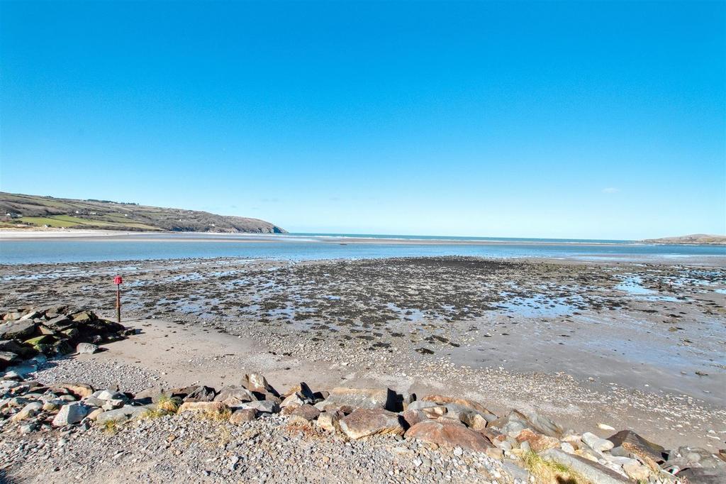 Sea and Estuary Views from the park