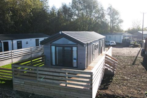 2 bedroom lodge for sale, Sunseeker Ashton at Tallington Lakes, Barholm Rd PE9