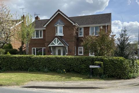 4 bedroom detached house for sale, Highfields, South Cave