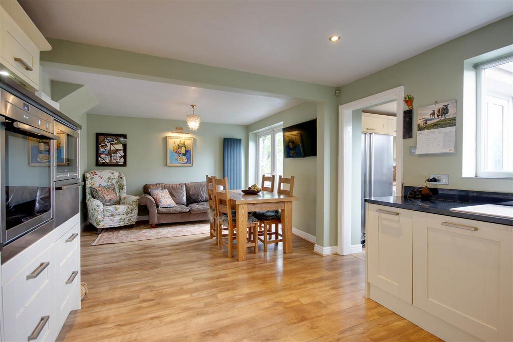 Living Kitchen