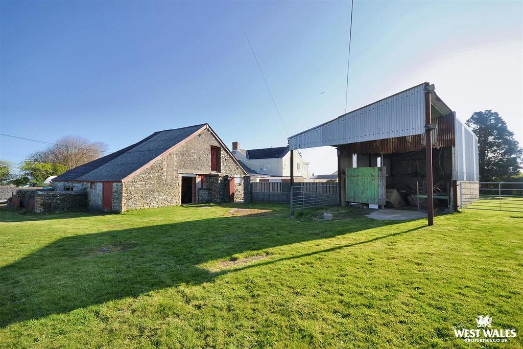 Outbuildings / Hay Loft