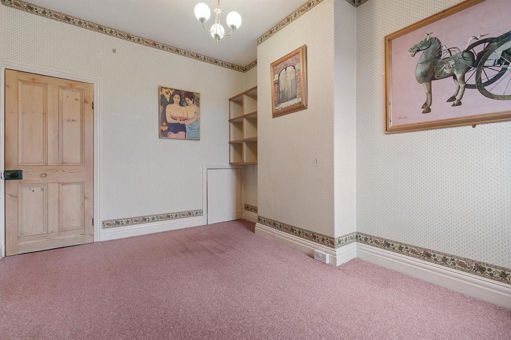 36 Upper Batley, Low Lane 40 297.png