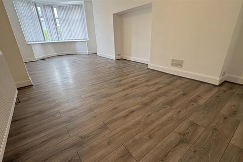 3 bedroom terraced house to rent, London Road, Coventry