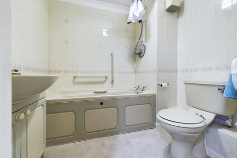1 bedroom apartment for sale, Castlemeads Court, 143 Westgate Street, Gloucester, GL1