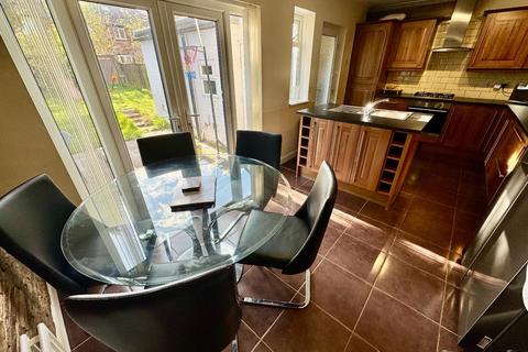 3 bedroom semi-detached house for sale, York Road, Middlesbrough