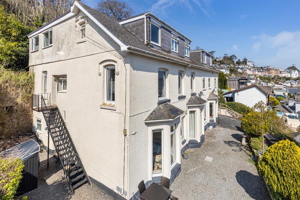 A01 - Flat 1 Hillside Court - 250404.jpg