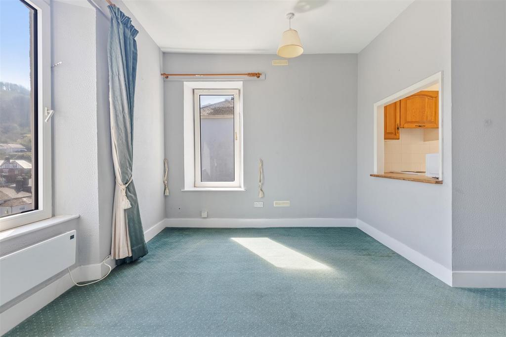 A07 - Flat 1 Hillside Court - 250404.jpg