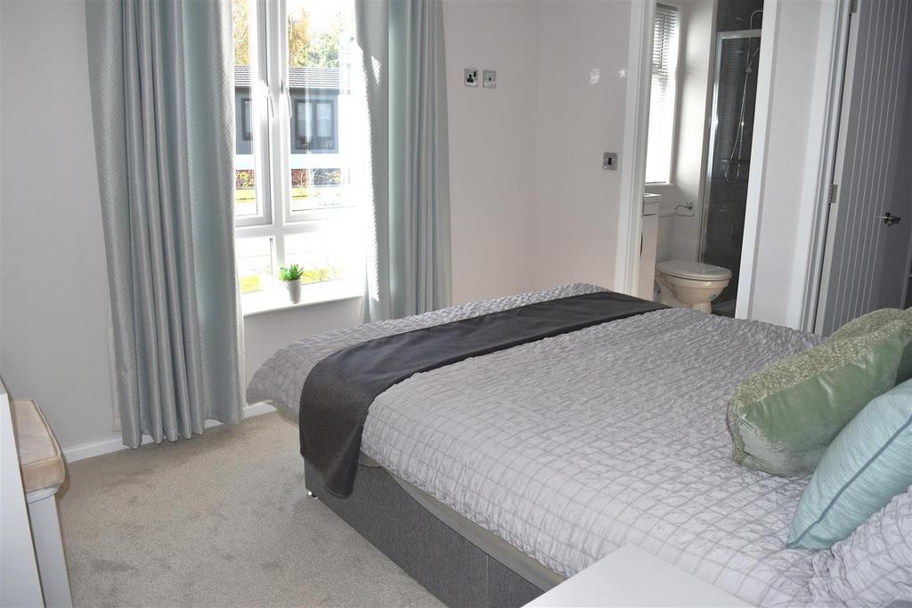 Master suite