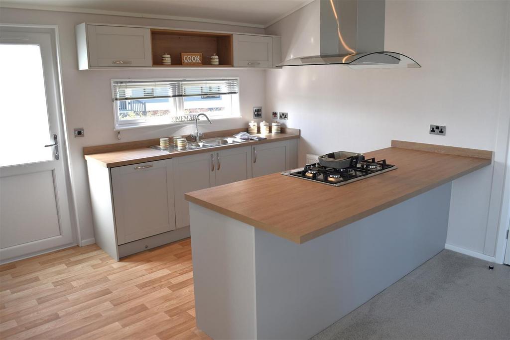 Kitchen dining room