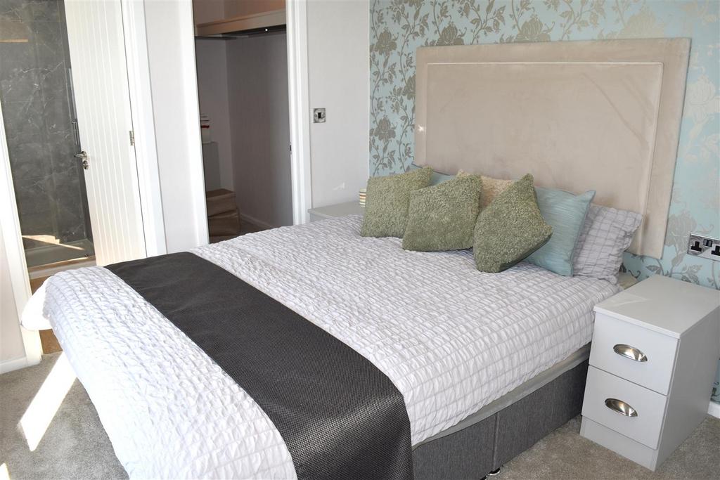 Master suite