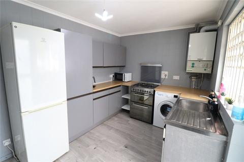 2 bedroom terraced house to rent, Rankin Close, London NW9