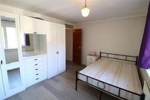 2 bedroom terraced house to rent, Rankin Close, London NW9