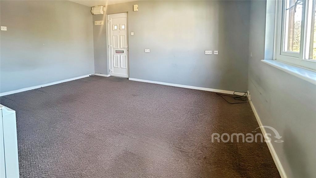 Living Area /Bedroom