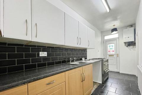 2 bedroom terraced house for sale, Dudley Hill Road, Bradford BD2