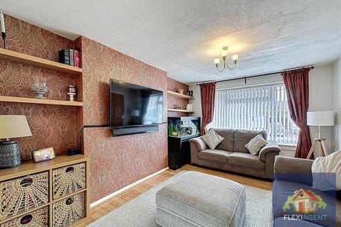 25 Abrams Fold, Southport, PR9 8AL