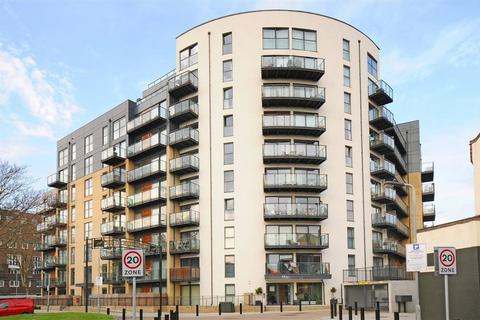 1 bedroom flat for sale, Hotspur Street, London SE11