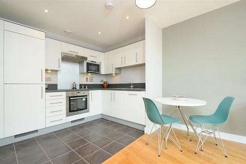 1 bedroom flat for sale, Hotspur Street, London SE11