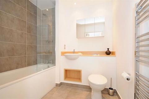 1 bedroom flat for sale, Hotspur Street, London SE11