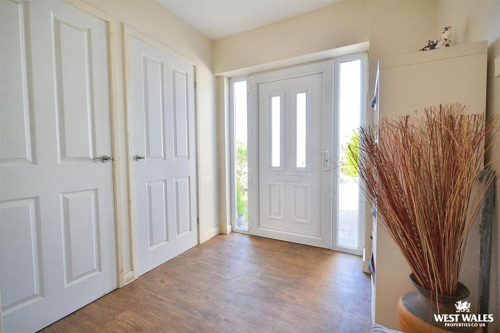 Entrance porch