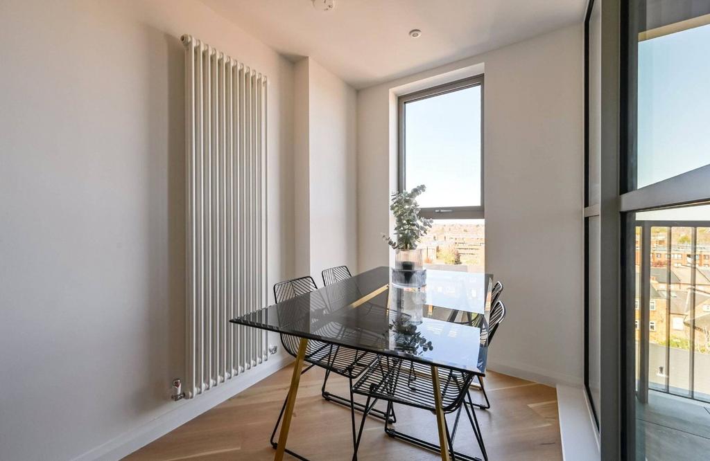 Living/Kitchen