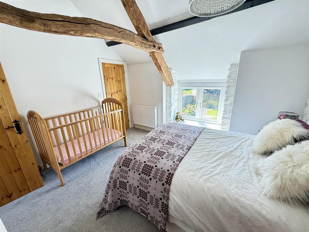 Master bedroom 1