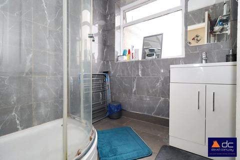 61a The Heights, Northolt, UB5 4BP