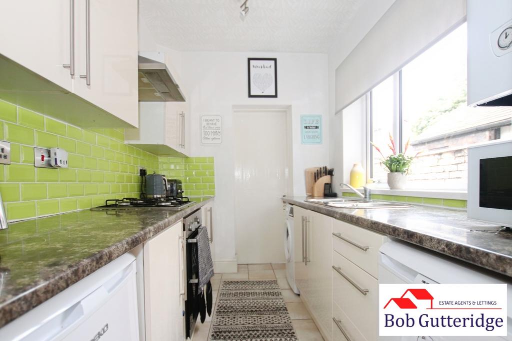 Fitted kitchen