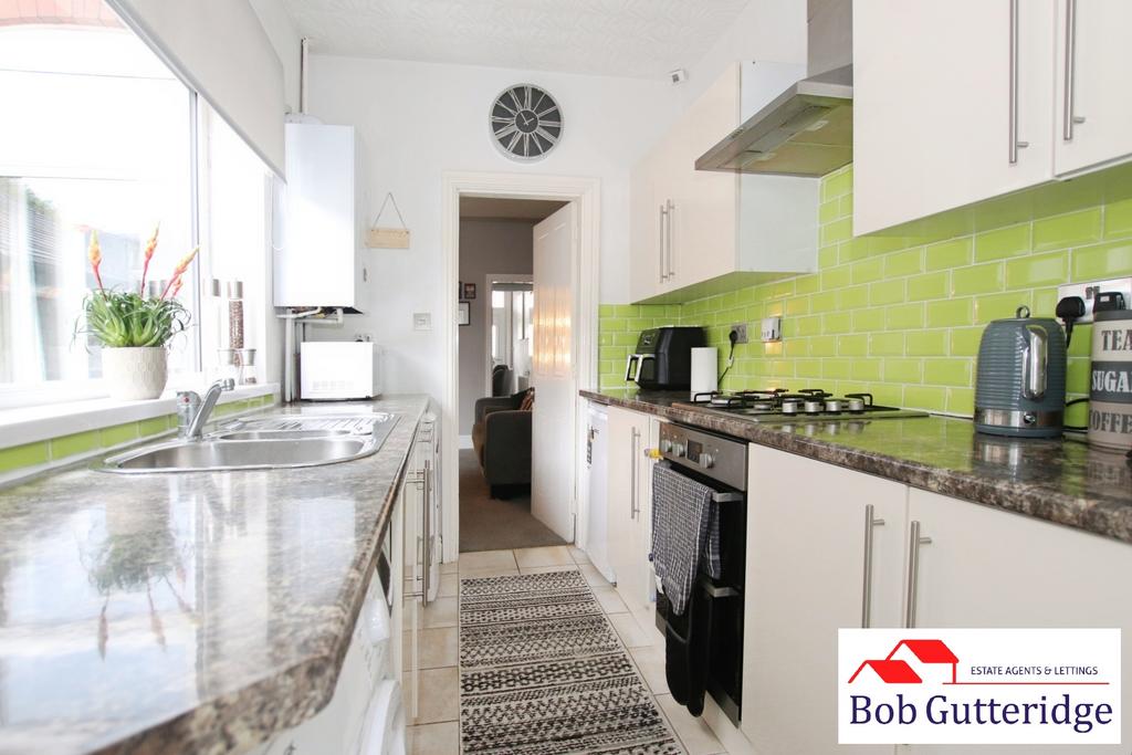 Fitted kitchen