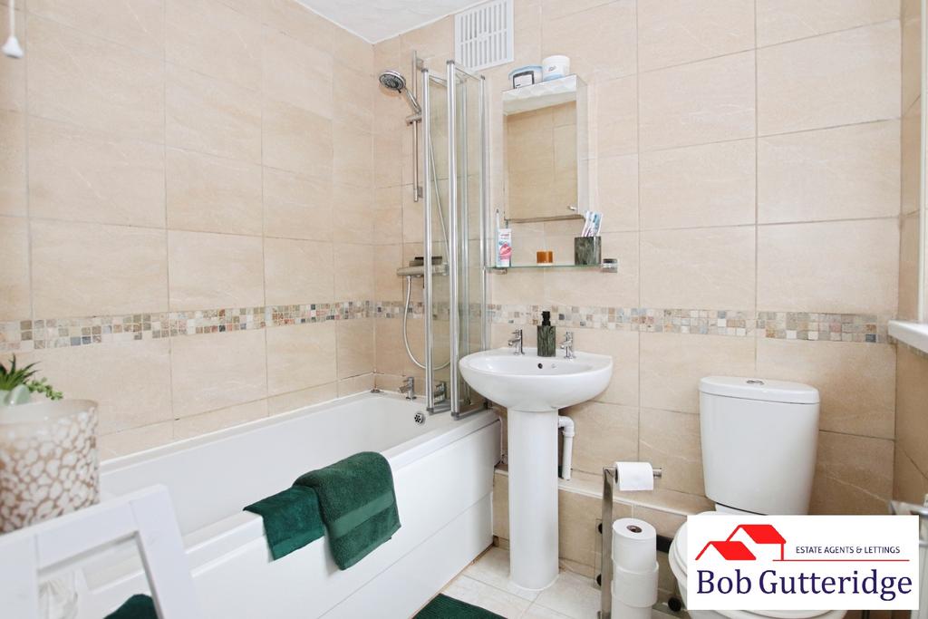 Ground floor bathroom