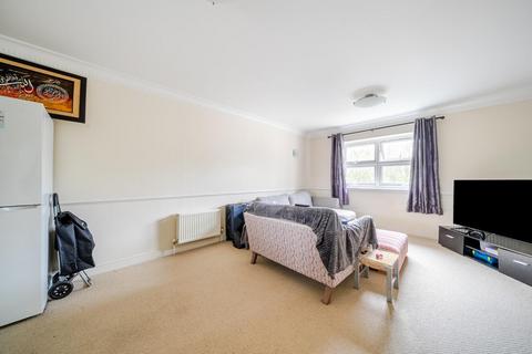 39 Elderfield Place, London, SW17 6EB