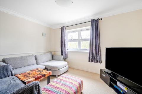 39 Elderfield Place, London, SW17 6EB