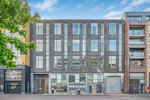 2 bedroom flat for sale, Kingsland Road, London E8