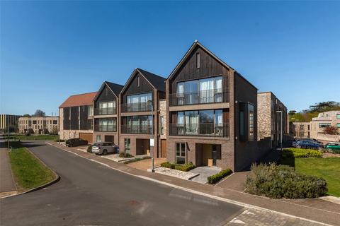 4 bedroom link detached house for sale, Knightly Avenue, Cambridge, Cambridgeshire
