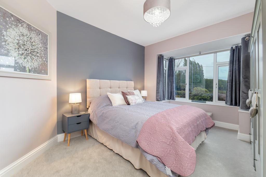 108 Glossop Road Interior-6.jpg