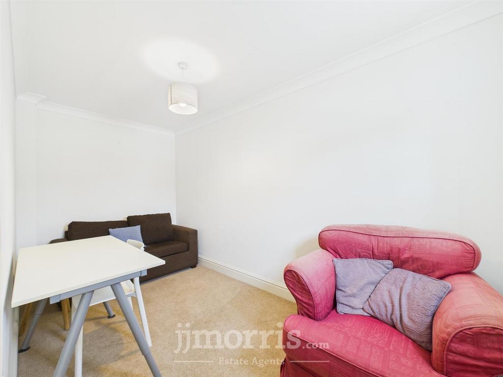 Study/Bedroom 4
