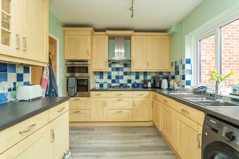 2 Ashurst Avenue, Whitstable, CT5 4PU