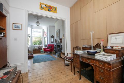 4 bedroom terraced house for sale, Shenley Road, Camberwell, SE5