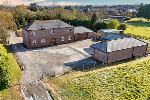 5 bedroom detached house for sale, Humberston Road, Tetney DN36