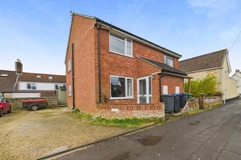 undefined, Back Road, Calne SN11