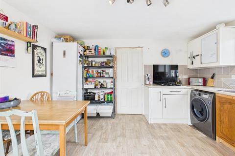 undefined, Back Road, Calne SN11
