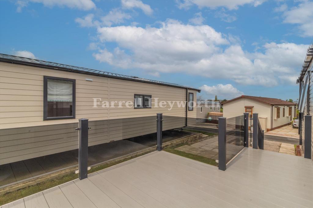 Side Decking