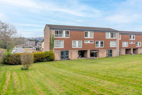 6 Coppice Gate, Harrogate, HG1 2DR