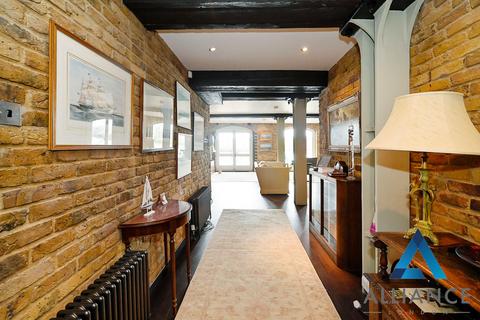 Warehouse for sale, 24 Narrow Street, London E14