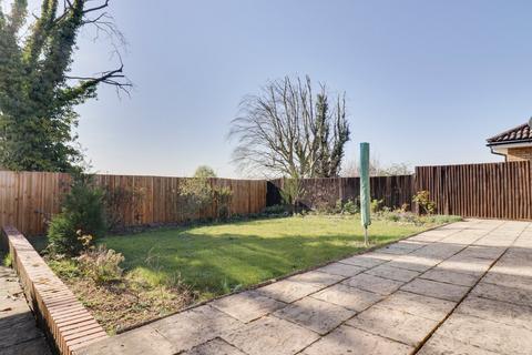 2 bedroom detached bungalow for sale, Roman Rise, Sawbridgeworth, CM21